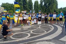 WN Ukraina di Bali Teriak Stop War, Menjerit Tidak Bisa Pulang dan Tarik Uang di ATM, Sedih - JPNN.com Bali