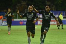 Persib Benamkan Persiraja di Zona Degradasi, Coach Robert ‘Sindir’ Halus, Hhmm - JPNN.com Bali