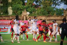 Arema FC Gagal Juara Liga 1, Coach Eduardo: Saya Tidak Senang dengan Hasil Ini - JPNN.com Bali