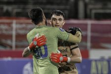 Nadeo Blak-blakan Puji Kiper Arema FC Aldison Maringa, Sebut Kiper Terbaik Liga 1 - JPNN.com Bali