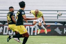 Strategi Coach RD Sukses Redam Macan Putih, Barito Tekuk Persik 2-0 - JPNN.com Bali