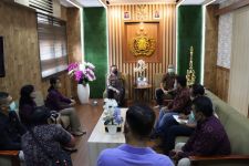 KPU Denpasar Konsolidasi Pengamanan Pemilu 2024, Ini Jaminan AKBP Bambang Yugo - JPNN.com Bali