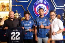 Arema FC Agresif, Ikat 3 Pemain Lokal Anyar, Sentil Coach Eduardo - JPNN.com Bali