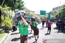 Gempa Bikin Panik Pelajar SMPN 3 Kuta Selatan, Lihat Tuh - JPNN.com Bali