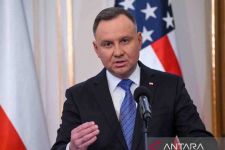 Presiden Duda Sebut Ukraina Berhak Menentukan Nasibnya Sendiri, Kritik Pedas Rusia - JPNN.com Bali