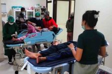 161 Pelajar SMPN Satu Atap Keracunan, Imbauan Disdikpora Buleleng Tegas - JPNN.com Bali