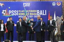 Pengurus Asprov PSSI Bali Dilantik, Cok Ace Minta Gubernur Cup Diputar Lagi - JPNN.com Bali