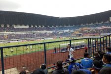 Laga Persib vs Bali United: Maksimal 15 Ribu Penonton, Ini Syarat untuk Suporter - JPNN.com Bali