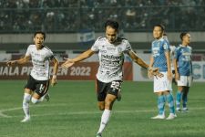 Novri Setiawan Andal Melakukan Overlap, Senjata Bali United Melawan Persebaya - JPNN.com Bali