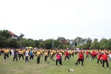1.000 Personel Polri & TNI Bikin Heboh, Lihat Tuh Aksinya di Renon - JPNN.com Bali