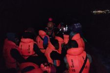 Detik-Detik Evakuasi 160 Penumpang KMP Nusa Dua di Selat Bali, Astungkara - JPNN.com Bali