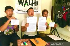 WALHI Bali Sentil Koster, Minta Segera Buka Dokumen Proyek Terminal LNG  - JPNN.com Bali