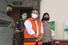 Jaksa KPK Tuntut Eks Bupati Eka Wiryastuti 4 Tahun Penjara, Cabut Hak Politik - JPNN.com Bali
