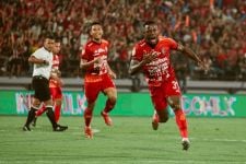 Privat Mbarga Jadi Senjata Andalan Bali United, Jejak Rekamnya Mengerikan - JPNN.com Bali