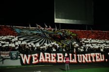 Lihat Aksi NSB12, Suporter Fanatik Bali United saat Beraksi, Bikin Merinding - JPNN.com Bali