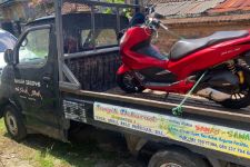 Kejati Bali Geledah Rumah Eks Ketua LPD Sangeh, Sita Motor PCX & Mobil Pikap - JPNN.com Bali