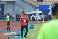 Irfan Jaya & M Rahmat Cedera, Teco Mendadak Semringah, Ada Apa Coach? - JPNN.com Bali