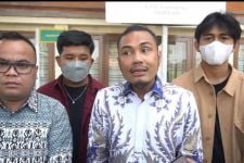 Istri Diduga Ludeskan Uang Ratusan Juta untuk PIL, Youtuber Turah Parthayana Meradang - JPNN.com Bali