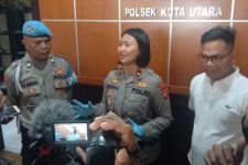 Polisi Bali Geram Aksi Barbar Pemuda Berbadan Gempal, Kompol Diah Bersikap Tegas - JPNN.com Bali