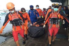 Gempar, Mayat Mengapung di Perairan Pengambengan Jembrana, Basarnas Bali Bergerak - JPNN.com Bali