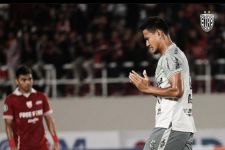 Lini Belakang Bali United Mati Kutu, Suporter Sindir Strategi Teco Memainkan Bek Sepuh - JPNN.com Bali