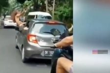 Polisi Bali Bergerak, Buru Cewek Bule Joget Seksi di Mobil yang Melaju Kencang - JPNN.com Bali