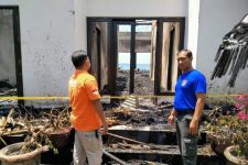 Vila Akasa Segara Milik WNA Amerika Ludes Terbakar, Bule Australia Beri Kesaksian - JPNN.com Bali