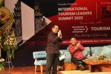 Wagub Cok Ace Ungkap Fase Jatuh Bangun Pariwisata Bali, 2022 Jadi Era Baru - JPNN.com Bali