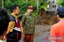 Update Banjir Karangasem: Wabup Artha Dipa Minta Camat Data Korban - JPNN.com Bali