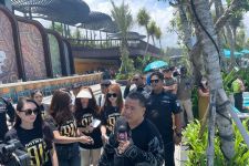 Hotman Bareng ATLAS Beach Fest Berbagi dengan Anak Panti, Difabel & Penyintas Kanker - JPNN.com Bali