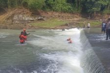 Pria 49 Tahun Terseret Arus Sungai Yeh Ho Tabanan Bali, Mohon Doanya  - JPNN.com Bali