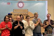 Band Rock Amerika Weezer Gebrak Bali, Rivers Cuamo: Luar Biasa - JPNN.com Bali