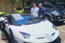 Lamborghini Nopol Rusia yang Berkeliaran di Bali Tunggak Pajak Rp 104 Juta, Duh - JPNN.com Bali