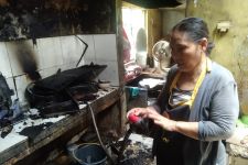 Gas Elpiji Meledak, Warung Nasi Pecel Kediri di Denpasar Ludes Terbakar - JPNN.com Bali