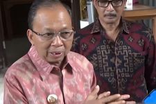 Surat Sakti Luhut tak Bertaji, Koster Ngotot Proyek Terminal LNG Jalan Terus - JPNN.com Bali
