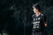 Teco Sentil Brwa Nouri saat Latihan Perdana, Sorot Amunisi Anyar Bali United - JPNN.com Bali