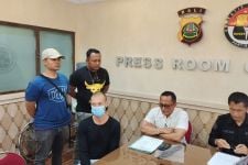 Imigrasi Pastikan Bule Amerika Perusak Mobil Kepala SPN Polda Bali Dideportasi - JPNN.com Bali