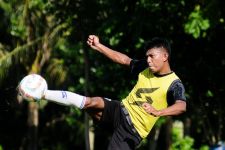 Arema FC vs Persib Bandung: Singo Edan Inferior, Motivasi Striker Maut Ini Berlipat - JPNN.com Bali