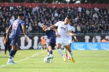 Joko Susilo Resah Arema FC Dihantam Badai Cedera Jelang Kontra Bali United, Duh - JPNN.com Bali