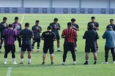 Misi Berat Arema FC Kontra Bali United, Hari Penghakiman Tim Pelatih? - JPNN.com Bali