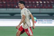 Bek Timnas Thailand Pecah Telur, Cetak Gol Perdana di Liga 1, Responsnya Mengejutkan - JPNN.com Bali