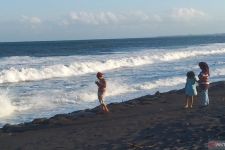 24 Pantai di Bali Berpotensi Diterjang Banjir Pesisir Minggu Ini, Waspada! - JPNN.com Bali