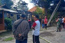 Rumah Warga Hayam Wuruk Denpasar Ludes Terbakar, Korban Rugi Besar - JPNN.com Bali