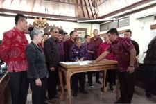 Bali Rancang Pendapatan Rp 5.04 Triliun, Harapan Koster ke Pj Gubernur Besar - JPNN.com Bali