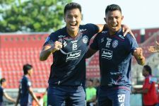 Arema FC Cetak Passing Amazing Jelang Laga di Dipta, Fernando Valente Berkelas - JPNN.com Bali