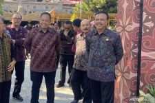  Pencabutan Baliho Ganjar saat Kunker Jokowi Masih Picu Polemik, Sekda Bali Bersuara - JPNN.com Bali
