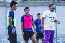 Divaldo Alves Tagih Komitmen Pemain Persita Jelang Tantang Arema FC, Penting - JPNN.com Bali
