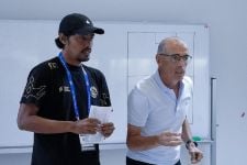 Fernando Velente Akui Arema FC Inferior di Depan Dewa United, Sentil Alex Martins - JPNN.com Bali