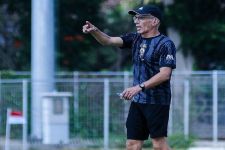 Fernando Valente Puas Cara Arema FC Bekuk Persis saat Kalah Statistik, Ternyata - JPNN.com Bali