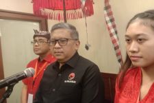 Hasto: PDIP Menampilkan Pemimpin yang Riil bukan Gimik, Sentil Patung Roboh di Solo - JPNN.com Bali